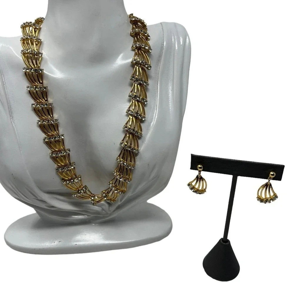 Vintage Necklace Earrings Statement Gold Tone Crystal Accents Demi Parure